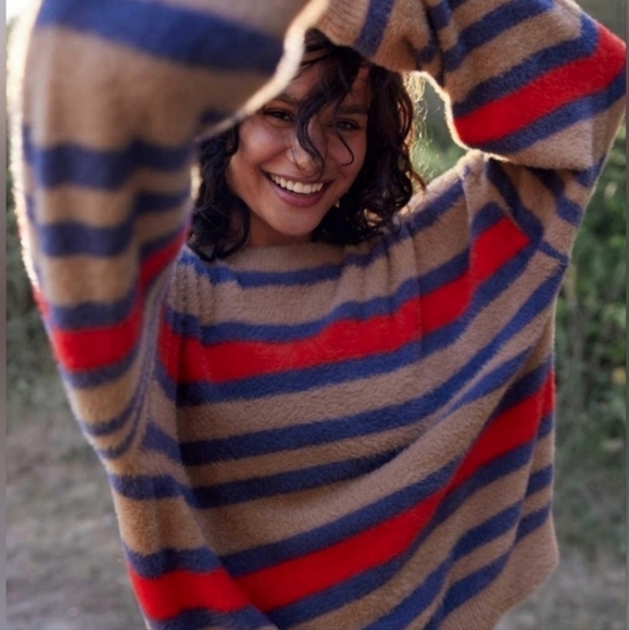 Aerie | Flurry Crewneck Super Soft Fuzzy Crewneck Sweater Tan Blue Red Small S M - Picture 1 of 8